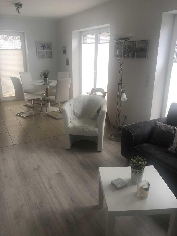 Ferienwohnung Voelker Haven Ngoại thất bức ảnh